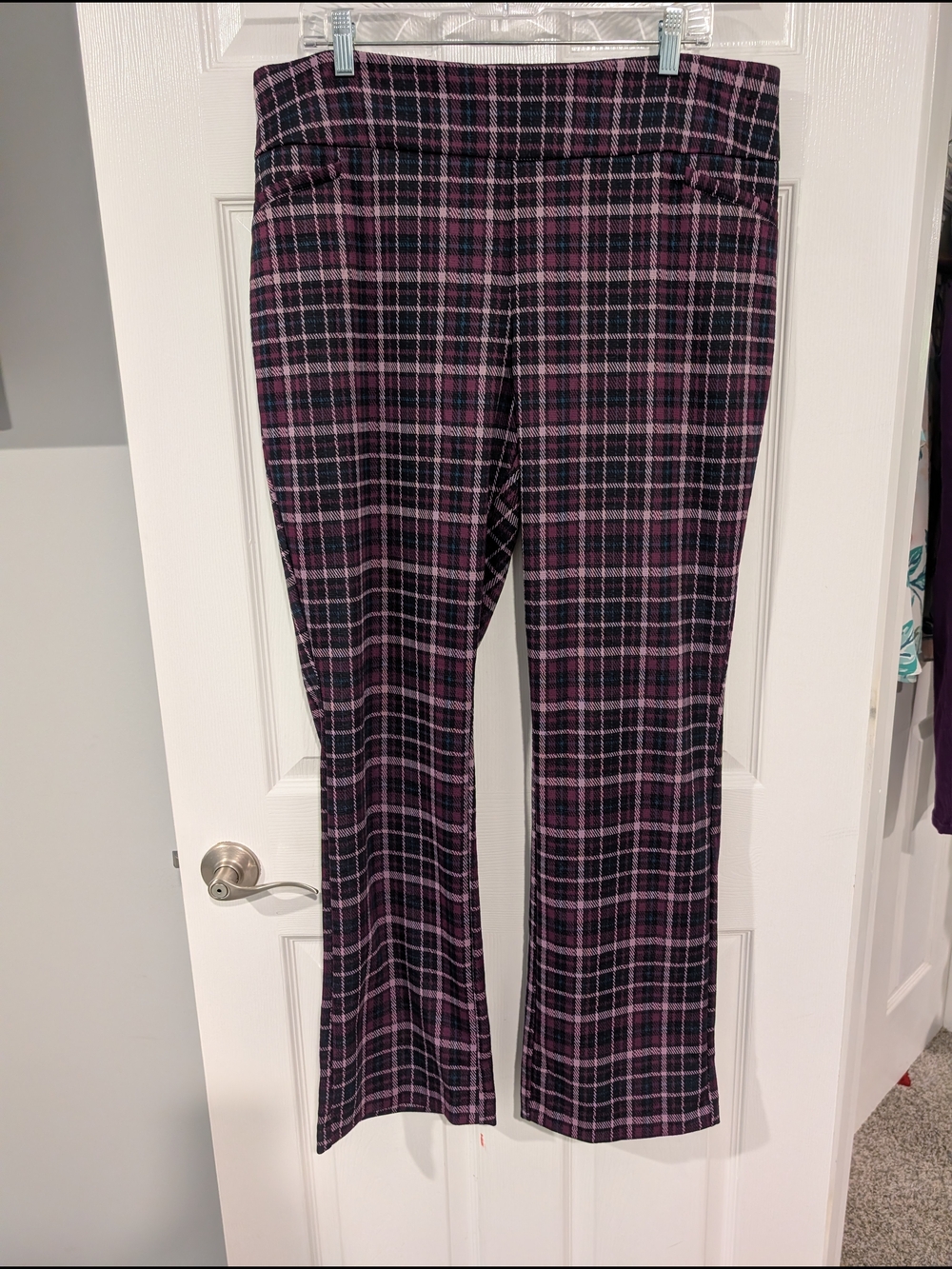 NWT 7th Avenue New York & Co. Plaid Purple and Black Stretch Pants Size XL